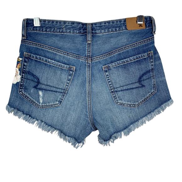 American Eagle Vintage Hi Rise Festival Jean Shorts Flowers Bird Blue Women's 4 - Picture 4 of 11